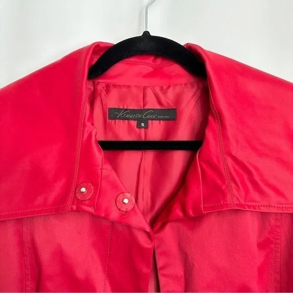 Kenneth Cole New York Women’s Red Mid Length Jacket Trench Coat Wide Collar sz S - Picture 3 of 15